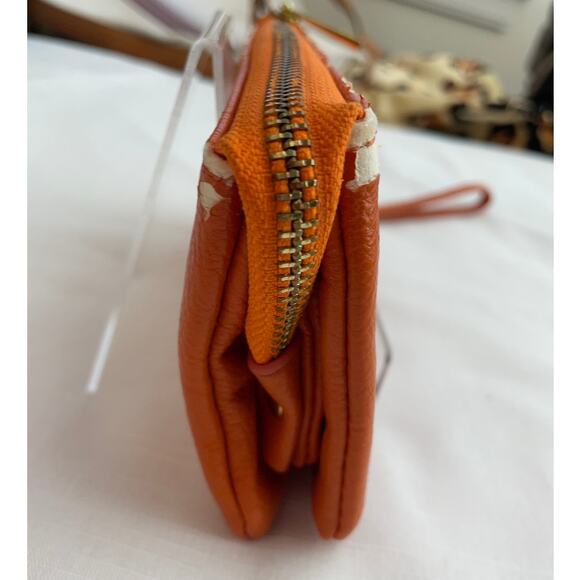 Tory Burch Orange Wristlet with Gold Logo - Picture 4 of 5